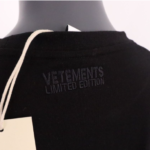 Vetements – Confidential logo print T-shirt